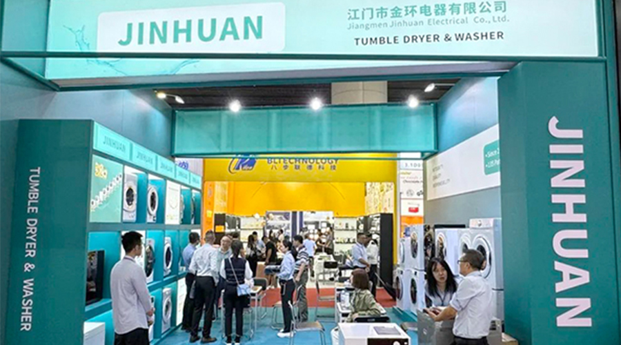 廣交會(huì)第一天！金環(huán)電器吸引世界各地客戶駐足參觀交流