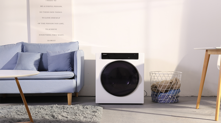 羽絨服，到底該不該用滾筒干衣機(jī)進(jìn)行烘干？