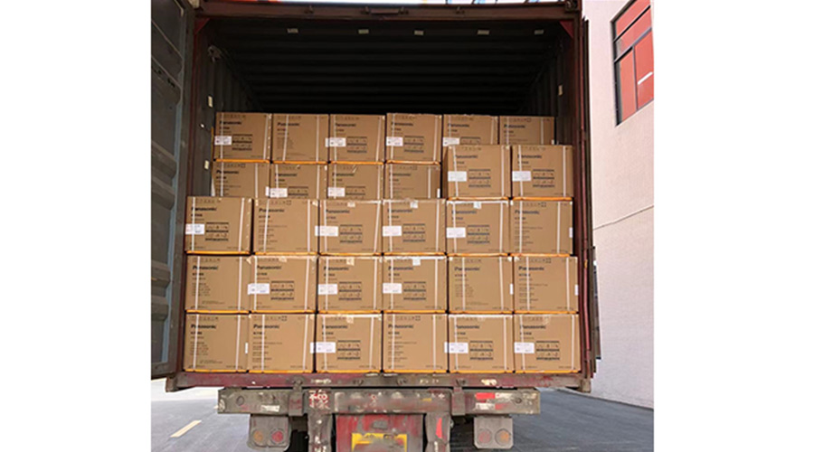 國內(nèi)知名品牌客戶裝柜完畢！順利發(fā)貨！