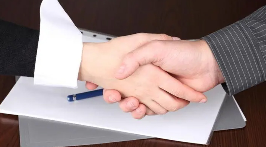 好產(chǎn)品引關(guān)注！金環(huán)電器共享干衣機(jī)吸引客戶(hù)前來(lái)洽談合作