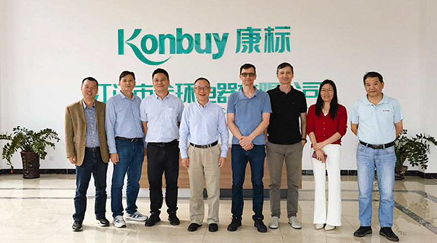 新項(xiàng)目對接！客戶伊萊克斯親臨金環(huán)電器參觀指導(dǎo)